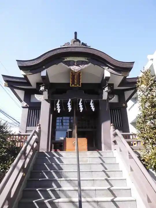 神楽坂若宮八幡神社の本殿・本堂