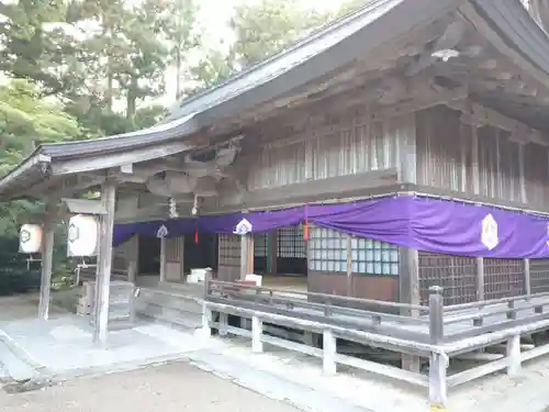 須佐神社の本殿