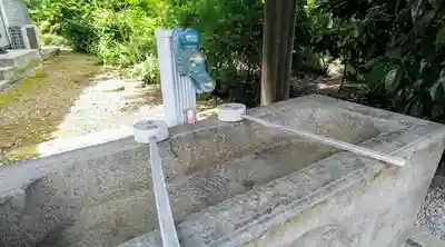 上水子ノ氷川神社の手水舎