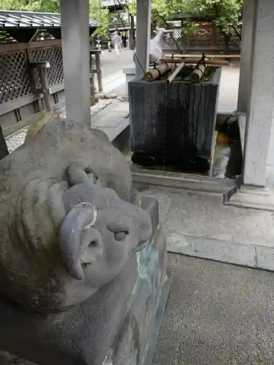 湯島天満宮の狛犬