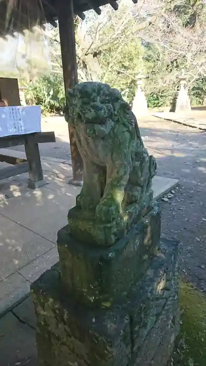 日先神社の狛犬