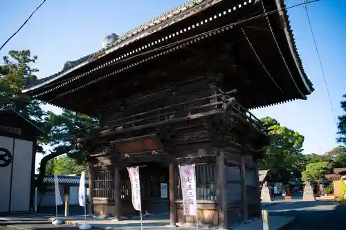 玉村八幡宮の山門