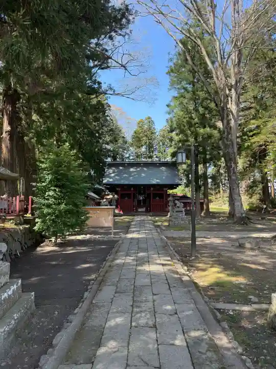 都々古別神社(八槻)の{uncategorized: "未分類", other: "その他", undefined: "問題あり", building: "その他建物", grave: "お墓", sacred_gate: "鳥居", guardian: "狛犬", statue: "像", buddha: "仏像", history: "歴史", nature: "自然", garden: "庭園", animal: "動物", pagoda: "塔", temizu: "手水舎", mountain_gate: "山門・神門", sanctuary: "本殿・本堂", subordinate: "末社・摂社", art: "芸術", scenery: "景色", jizo: "地蔵", ema: "絵馬", goshuin: "御朱印", omikuji: "おみくじ", items: "授与品その他", amulet: "お守り", goshuincho: "御朱印帳", eats: "食事", festival: "お祭り", votive_dance: "神楽", shichigosan: "七五三参", wedding: "結婚式", experience: "体験その他", initially: "初詣", around: "周辺", anti_infection: "感染症対策"}