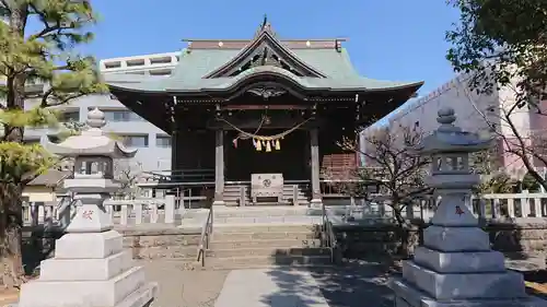 大棚・中川杉山神社の本殿・本堂