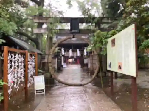 赤坂氷川神社の鳥居