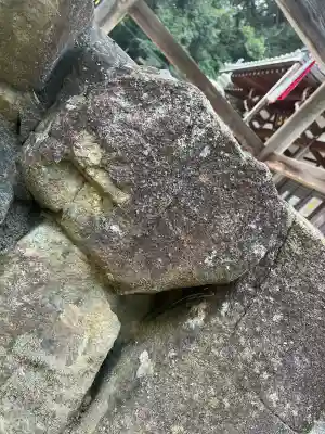 阿賀神社の{uncategorized: "未分類", other: "その他", undefined: "問題あり", building: "その他建物", grave: "お墓", sacred_gate: "鳥居", guardian: "狛犬", statue: "像", buddha: "仏像", history: "歴史", nature: "自然", garden: "庭園", animal: "動物", pagoda: "塔", temizu: "手水舎", mountain_gate: "山門・神門", sanctuary: "本殿・本堂", subordinate: "末社・摂社", art: "芸術", scenery: "景色", jizo: "地蔵", ema: "絵馬", goshuin: "御朱印", omikuji: "おみくじ", items: "授与品その他", amulet: "お守り", goshuincho: "御朱印帳", eats: "食事", festival: "お祭り", votive_dance: "神楽", shichigosan: "七五三参", wedding: "結婚式", experience: "体験その他", initially: "初詣", around: "周辺", anti_infection: "感染症対策"}