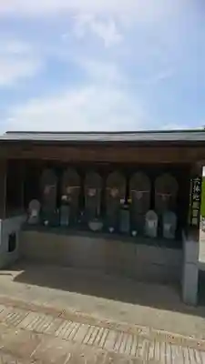 養源寺の地蔵