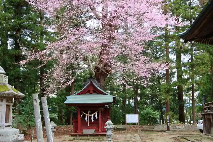 田村神社の末社・摂社
