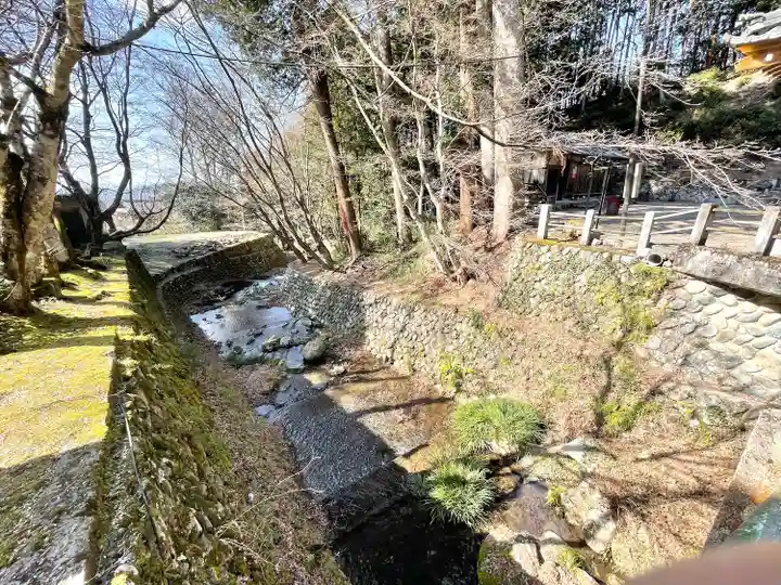 岩上神社(滋賀県)