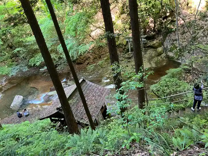 龍鎮神社のその他建物