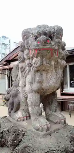 厳嶋神社の狛犬