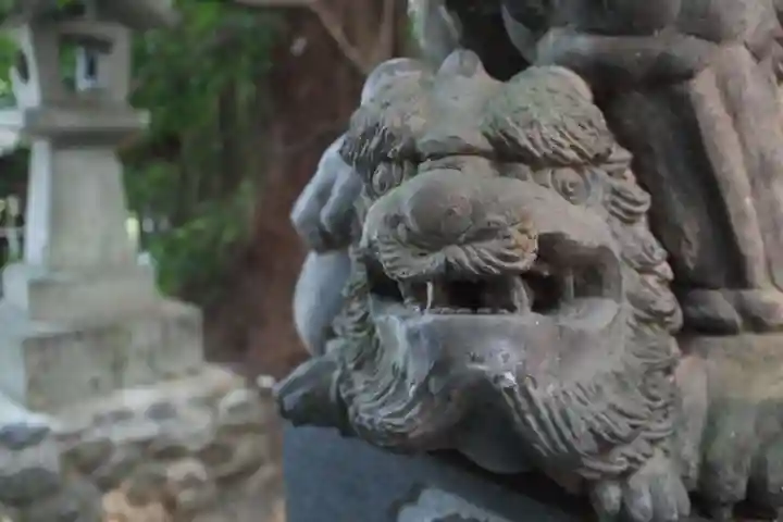 高千穂神社の狛犬