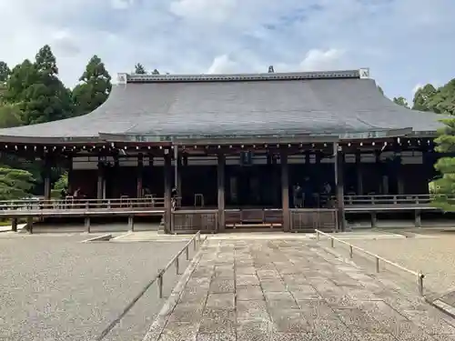 西芳寺の本殿・本堂
