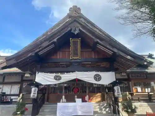 瀧宮神社の{uncategorized: "未分類", other: "その他", undefined: "問題あり", building: "その他建物", grave: "お墓", sacred_gate: "鳥居", guardian: "狛犬", statue: "像", buddha: "仏像", history: "歴史", nature: "自然", garden: "庭園", animal: "動物", pagoda: "塔", temizu: "手水舎", mountain_gate: "山門・神門", sanctuary: "本殿・本堂", subordinate: "末社・摂社", art: "芸術", scenery: "景色", jizo: "地蔵", ema: "絵馬", goshuin: "御朱印", omikuji: "おみくじ", items: "授与品その他", amulet: "お守り", goshuincho: "御朱印帳", eats: "食事", festival: "お祭り", votive_dance: "神楽", shichigosan: "七五三参", wedding: "結婚式", experience: "体験その他", initially: "初詣", around: "周辺", anti_infection: "感染症対策"}