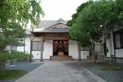 明輪寺の本殿・本堂