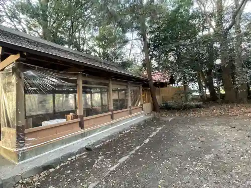 磯神社の{uncategorized: "未分類", other: "その他", undefined: "問題あり", building: "その他建物", grave: "お墓", sacred_gate: "鳥居", guardian: "狛犬", statue: "像", buddha: "仏像", history: "歴史", nature: "自然", garden: "庭園", animal: "動物", pagoda: "塔", temizu: "手水舎", mountain_gate: "山門・神門", sanctuary: "本殿・本堂", subordinate: "末社・摂社", art: "芸術", scenery: "景色", jizo: "地蔵", ema: "絵馬", goshuin: "御朱印", omikuji: "おみくじ", items: "授与品その他", amulet: "お守り", goshuincho: "御朱印帳", eats: "食事", festival: "お祭り", votive_dance: "神楽", shichigosan: "七五三参", wedding: "結婚式", experience: "体験その他", initially: "初詣", around: "周辺", anti_infection: "感染症対策"}