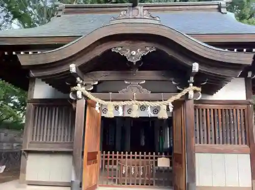 松陰神社の本殿