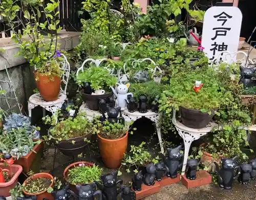 今戸神社の庭園
