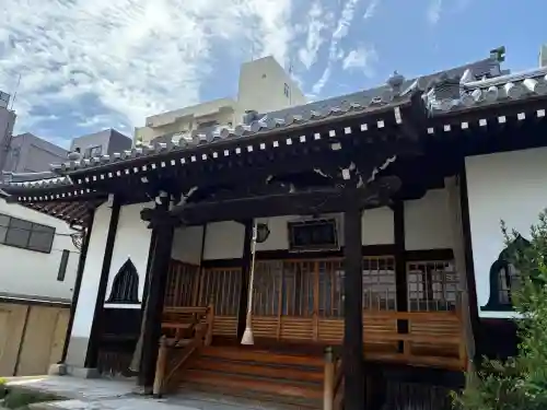 慶恩院の{uncategorized: "未分類", other: "その他", undefined: "問題あり", building: "その他建物", grave: "お墓", sacred_gate: "鳥居", guardian: "狛犬", statue: "像", buddha: "仏像", history: "歴史", nature: "自然", garden: "庭園", animal: "動物", pagoda: "塔", temizu: "手水舎", mountain_gate: "山門・神門", sanctuary: "本殿・本堂", subordinate: "末社・摂社", art: "芸術", scenery: "景色", jizo: "地蔵", ema: "絵馬", goshuin: "御朱印", omikuji: "おみくじ", items: "授与品その他", amulet: "お守り", goshuincho: "御朱印帳", eats: "食事", festival: "お祭り", votive_dance: "神楽", shichigosan: "七五三参", wedding: "結婚式", experience: "体験その他", initially: "初詣", around: "周辺", anti_infection: "感染症対策"}