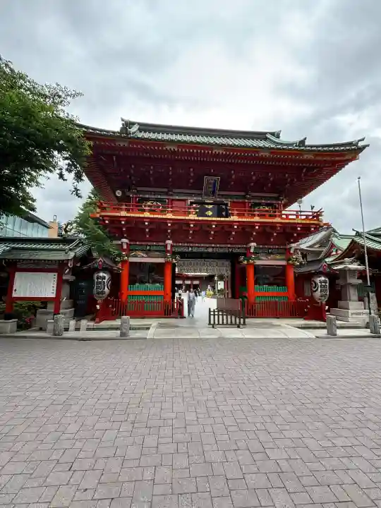 神田神社(神田明神)の{uncategorized: "未分類", other: "その他", undefined: "問題あり", building: "その他建物", grave: "お墓", sacred_gate: "鳥居", guardian: "狛犬", statue: "像", buddha: "仏像", history: "歴史", nature: "自然", garden: "庭園", animal: "動物", pagoda: "塔", temizu: "手水舎", mountain_gate: "山門・神門", sanctuary: "本殿・本堂", subordinate: "末社・摂社", art: "芸術", scenery: "景色", jizo: "地蔵", ema: "絵馬", goshuin: "御朱印", omikuji: "おみくじ", items: "授与品その他", amulet: "お守り", goshuincho: "御朱印帳", eats: "食事", festival: "お祭り", votive_dance: "神楽", shichigosan: "七五三参", wedding: "結婚式", experience: "体験その他", initially: "初詣", around: "周辺", anti_infection: "感染症対策"}