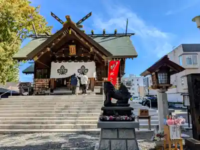 札幌諏訪神社の本殿・本堂