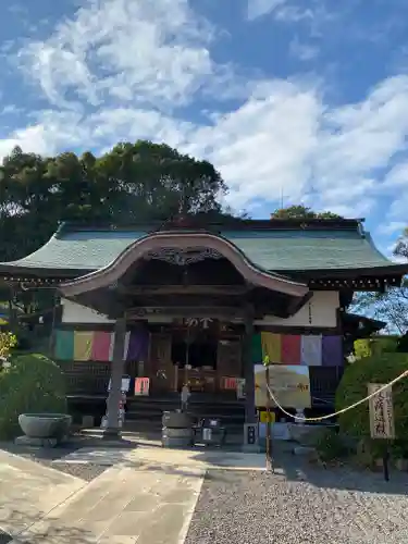 八坂寺の本殿・本堂