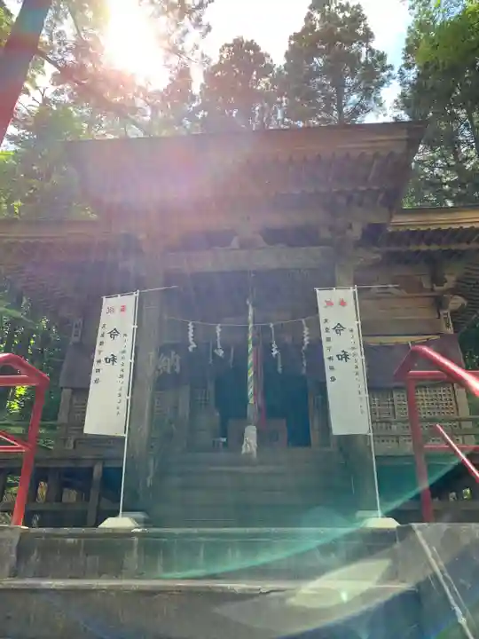 桜松神社の本殿・本堂