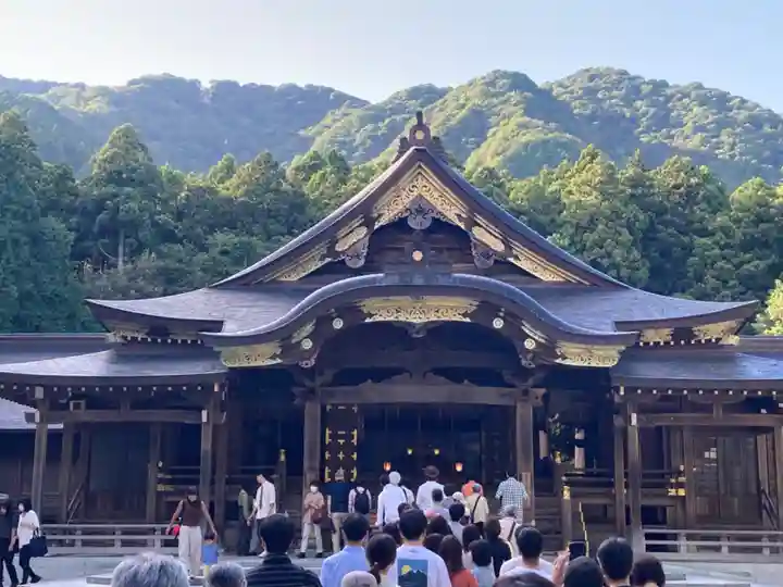 彌彦神社(新潟県)