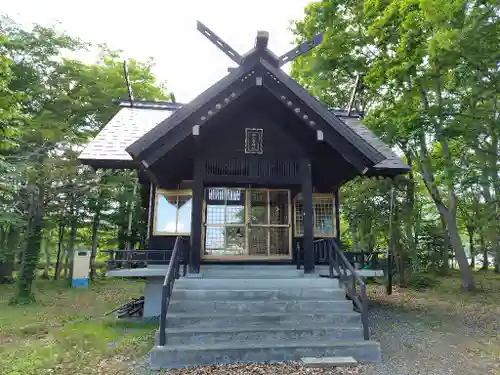 中小屋神社の本殿・本堂