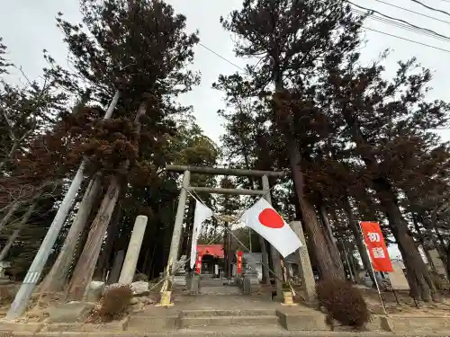 宇奈己呂和気神社の{uncategorized: "未分類", other: "その他", undefined: "問題あり", building: "その他建物", grave: "お墓", sacred_gate: "鳥居", guardian: "狛犬", statue: "像", buddha: "仏像", history: "歴史", nature: "自然", garden: "庭園", animal: "動物", pagoda: "塔", temizu: "手水舎", mountain_gate: "山門・神門", sanctuary: "本殿・本堂", subordinate: "末社・摂社", art: "芸術", scenery: "景色", jizo: "地蔵", ema: "絵馬", goshuin: "御朱印", omikuji: "おみくじ", items: "授与品その他", amulet: "お守り", goshuincho: "御朱印帳", eats: "食事", festival: "お祭り", votive_dance: "神楽", shichigosan: "七五三参", wedding: "結婚式", experience: "体験その他", initially: "初詣", around: "周辺", anti_infection: "感染症対策"}