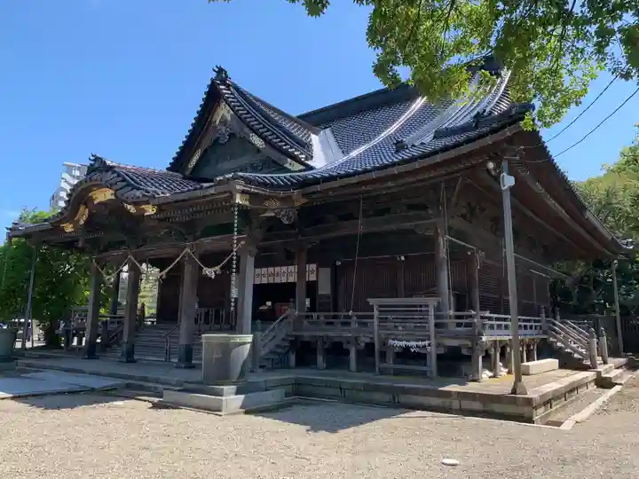 高岡関野神社の本殿・本堂