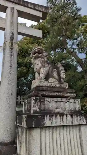 敷地神社（わら天神宮）の狛犬