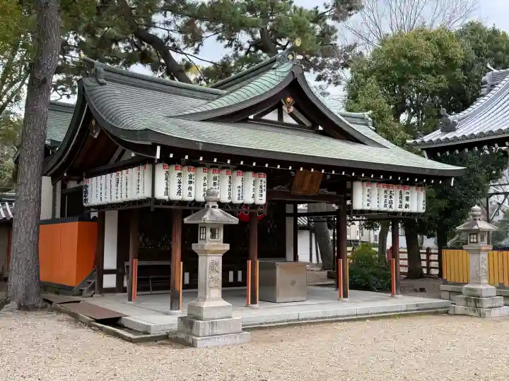 住吉大社の{uncategorized: "未分類", other: "その他", undefined: "問題あり", building: "その他建物", grave: "お墓", sacred_gate: "鳥居", guardian: "狛犬", statue: "像", buddha: "仏像", history: "歴史", nature: "自然", garden: "庭園", animal: "動物", pagoda: "塔", temizu: "手水舎", mountain_gate: "山門・神門", sanctuary: "本殿・本堂", subordinate: "末社・摂社", art: "芸術", scenery: "景色", jizo: "地蔵", ema: "絵馬", goshuin: "御朱印", omikuji: "おみくじ", items: "授与品その他", amulet: "お守り", goshuincho: "御朱印帳", eats: "食事", festival: "お祭り", votive_dance: "神楽", shichigosan: "七五三参", wedding: "結婚式", experience: "体験その他", initially: "初詣", around: "周辺", anti_infection: "感染症対策"}