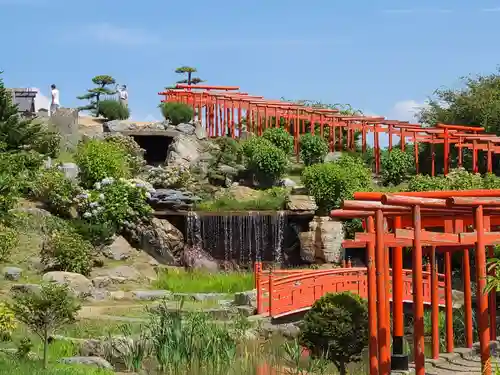 高山稲荷神社の鳥居