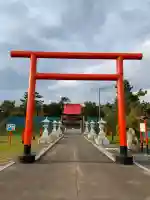 静狩稲荷神社の{uncategorized: "未分類", other: "その他", undefined: "問題あり", building: "その他建物", grave: "お墓", sacred_gate: "鳥居", guardian: "狛犬", statue: "像", buddha: "仏像", history: "歴史", nature: "自然", garden: "庭園", animal: "動物", pagoda: "塔", temizu: "手水舎", mountain_gate: "山門・神門", sanctuary: "本殿・本堂", subordinate: "末社・摂社", art: "芸術", scenery: "景色", jizo: "地蔵", ema: "絵馬", goshuin: "御朱印", omikuji: "おみくじ", items: "授与品その他", amulet: "お守り", goshuincho: "御朱印帳", eats: "食事", festival: "お祭り", votive_dance: "神楽", shichigosan: "七五三参", wedding: "結婚式", experience: "体験その他", initially: "初詣", around: "周辺", anti_infection: "感染症対策"}