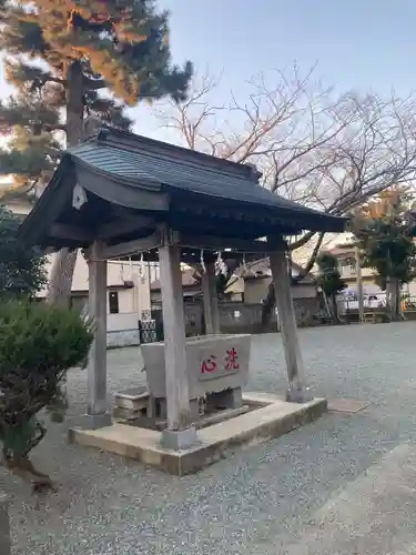 神明神社の手水舎