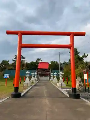 静狩稲荷神社の{uncategorized: "未分類", other: "その他", undefined: "問題あり", building: "その他建物", grave: "お墓", sacred_gate: "鳥居", guardian: "狛犬", statue: "像", buddha: "仏像", history: "歴史", nature: "自然", garden: "庭園", animal: "動物", pagoda: "塔", temizu: "手水舎", mountain_gate: "山門・神門", sanctuary: "本殿・本堂", subordinate: "末社・摂社", art: "芸術", scenery: "景色", jizo: "地蔵", ema: "絵馬", goshuin: "御朱印", omikuji: "おみくじ", items: "授与品その他", amulet: "お守り", goshuincho: "御朱印帳", eats: "食事", festival: "お祭り", votive_dance: "神楽", shichigosan: "七五三参", wedding: "結婚式", experience: "体験その他", initially: "初詣", around: "周辺", anti_infection: "感染症対策"}