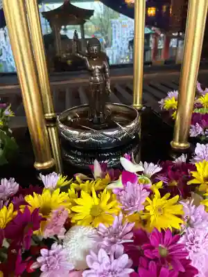 成田山 萬福院の{uncategorized: "未分類", other: "その他", undefined: "問題あり", building: "その他建物", grave: "お墓", sacred_gate: "鳥居", guardian: "狛犬", statue: "像", buddha: "仏像", history: "歴史", nature: "自然", garden: "庭園", animal: "動物", pagoda: "塔", temizu: "手水舎", mountain_gate: "山門・神門", sanctuary: "本殿・本堂", subordinate: "末社・摂社", art: "芸術", scenery: "景色", jizo: "地蔵", ema: "絵馬", goshuin: "御朱印", omikuji: "おみくじ", items: "授与品その他", amulet: "お守り", goshuincho: "御朱印帳", eats: "食事", festival: "お祭り", votive_dance: "神楽", shichigosan: "七五三参", wedding: "結婚式", experience: "体験その他", initially: "初詣", around: "周辺", anti_infection: "感染症対策"}