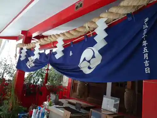 讃岐小白稲荷神社の本殿・本堂