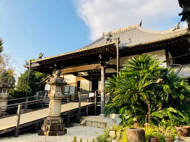 傳宗院の本殿・本堂