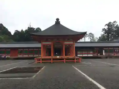 美濃國一宮　南宮大社の本殿・本堂