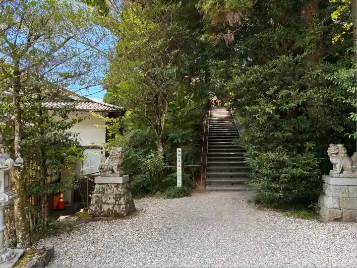 天河大辨財天社の景色