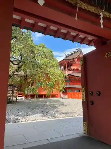 富士山本宮浅間大社の山門