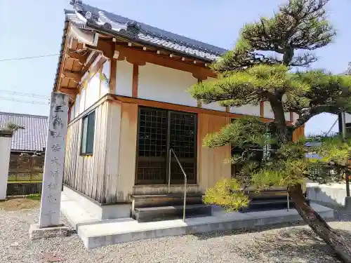 松栄寺の末社