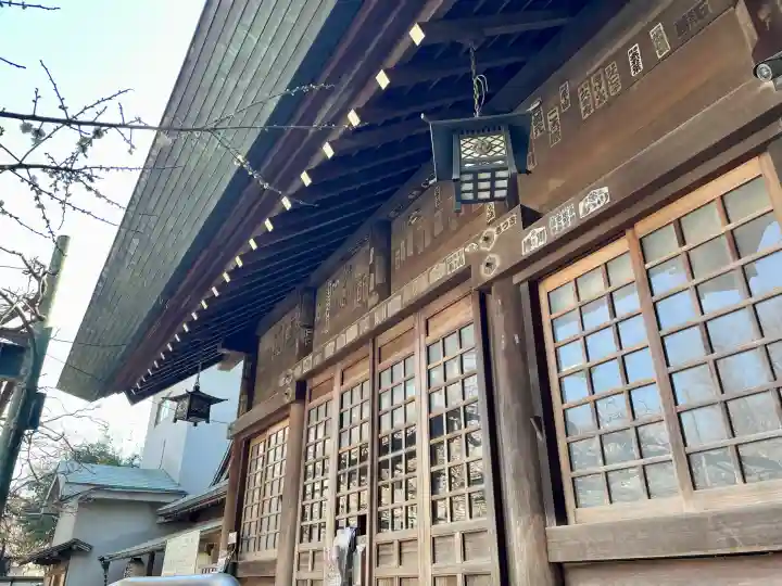 國領神社の{uncategorized: "未分類", other: "その他", undefined: "問題あり", building: "その他建物", grave: "お墓", sacred_gate: "鳥居", guardian: "狛犬", statue: "像", buddha: "仏像", history: "歴史", nature: "自然", garden: "庭園", animal: "動物", pagoda: "塔", temizu: "手水舎", mountain_gate: "山門・神門", sanctuary: "本殿・本堂", subordinate: "末社・摂社", art: "芸術", scenery: "景色", jizo: "地蔵", ema: "絵馬", goshuin: "御朱印", omikuji: "おみくじ", items: "授与品その他", amulet: "お守り", goshuincho: "御朱印帳", eats: "食事", festival: "お祭り", votive_dance: "神楽", shichigosan: "七五三参", wedding: "結婚式", experience: "体験その他", initially: "初詣", around: "周辺", anti_infection: "感染症対策"}