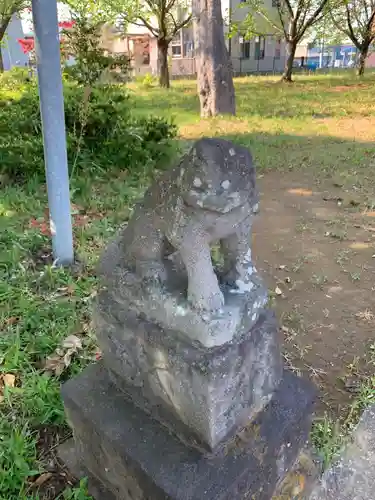 椎名神社の狛犬