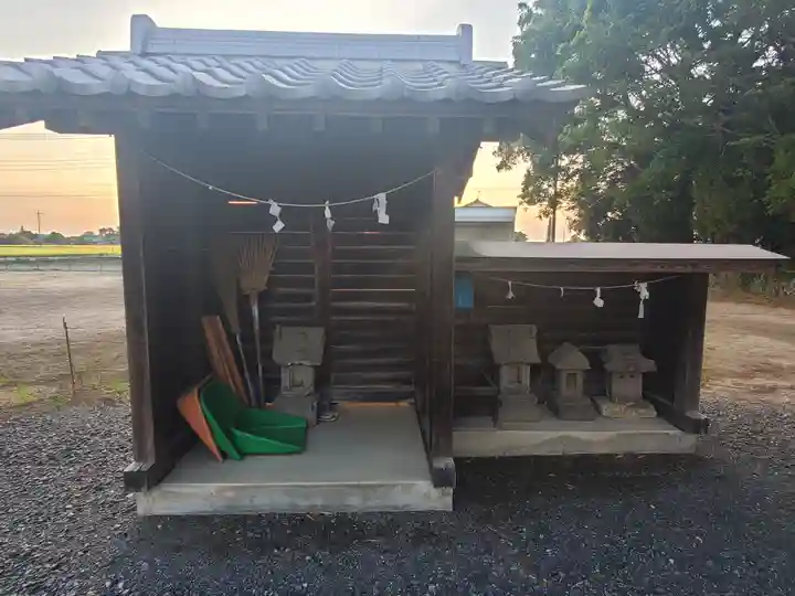 鍋谷稲荷神社・祢々古神社(群馬県)