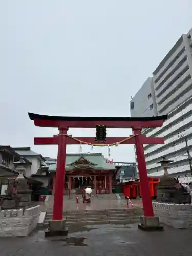 東京羽田 穴守稲荷神社の{uncategorized: "未分類", other: "その他", undefined: "問題あり", building: "その他建物", grave: "お墓", sacred_gate: "鳥居", guardian: "狛犬", statue: "像", buddha: "仏像", history: "歴史", nature: "自然", garden: "庭園", animal: "動物", pagoda: "塔", temizu: "手水舎", mountain_gate: "山門・神門", sanctuary: "本殿・本堂", subordinate: "末社・摂社", art: "芸術", scenery: "景色", jizo: "地蔵", ema: "絵馬", goshuin: "御朱印", omikuji: "おみくじ", items: "授与品その他", amulet: "お守り", goshuincho: "御朱印帳", eats: "食事", festival: "お祭り", votive_dance: "神楽", shichigosan: "七五三参", wedding: "結婚式", experience: "体験その他", initially: "初詣", around: "周辺", anti_infection: "感染症対策"}