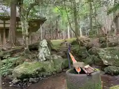 若狭彦神社（上社）の手水