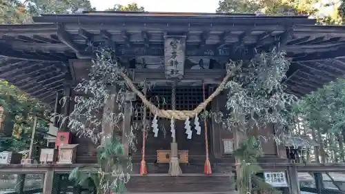 生子神社の{uncategorized: "未分類", other: "その他", undefined: "問題あり", building: "その他建物", grave: "お墓", sacred_gate: "鳥居", guardian: "狛犬", statue: "像", buddha: "仏像", history: "歴史", nature: "自然", garden: "庭園", animal: "動物", pagoda: "塔", temizu: "手水舎", mountain_gate: "山門・神門", sanctuary: "本殿・本堂", subordinate: "末社・摂社", art: "芸術", scenery: "景色", jizo: "地蔵", ema: "絵馬", goshuin: "御朱印", omikuji: "おみくじ", items: "授与品その他", amulet: "お守り", goshuincho: "御朱印帳", eats: "食事", festival: "お祭り", votive_dance: "神楽", shichigosan: "七五三参", wedding: "結婚式", experience: "体験その他", initially: "初詣", around: "周辺", anti_infection: "感染症対策"}